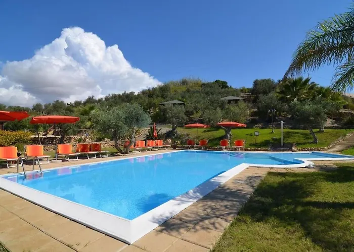 Ibiscus By Interhome * 夏卡